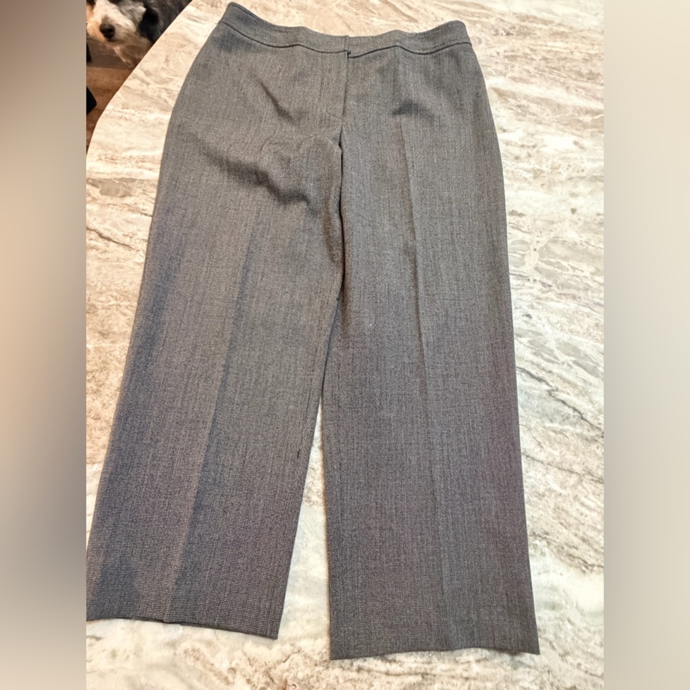 Rafaella Size 14 Black White Stretch Pull On Career Pants Ankle Length
